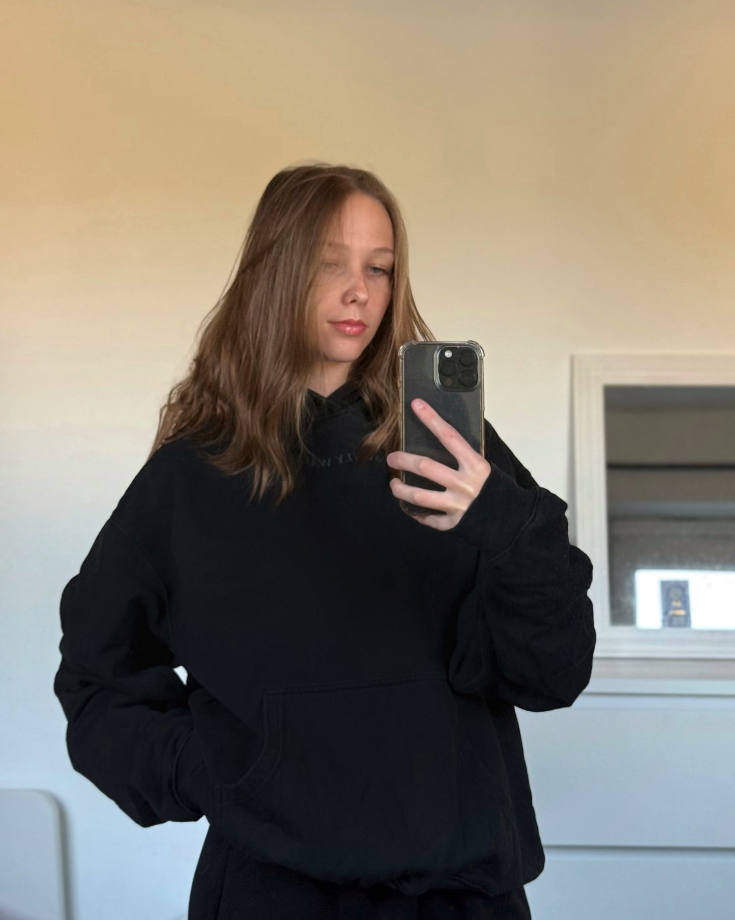 STAR HOODIE BLACK